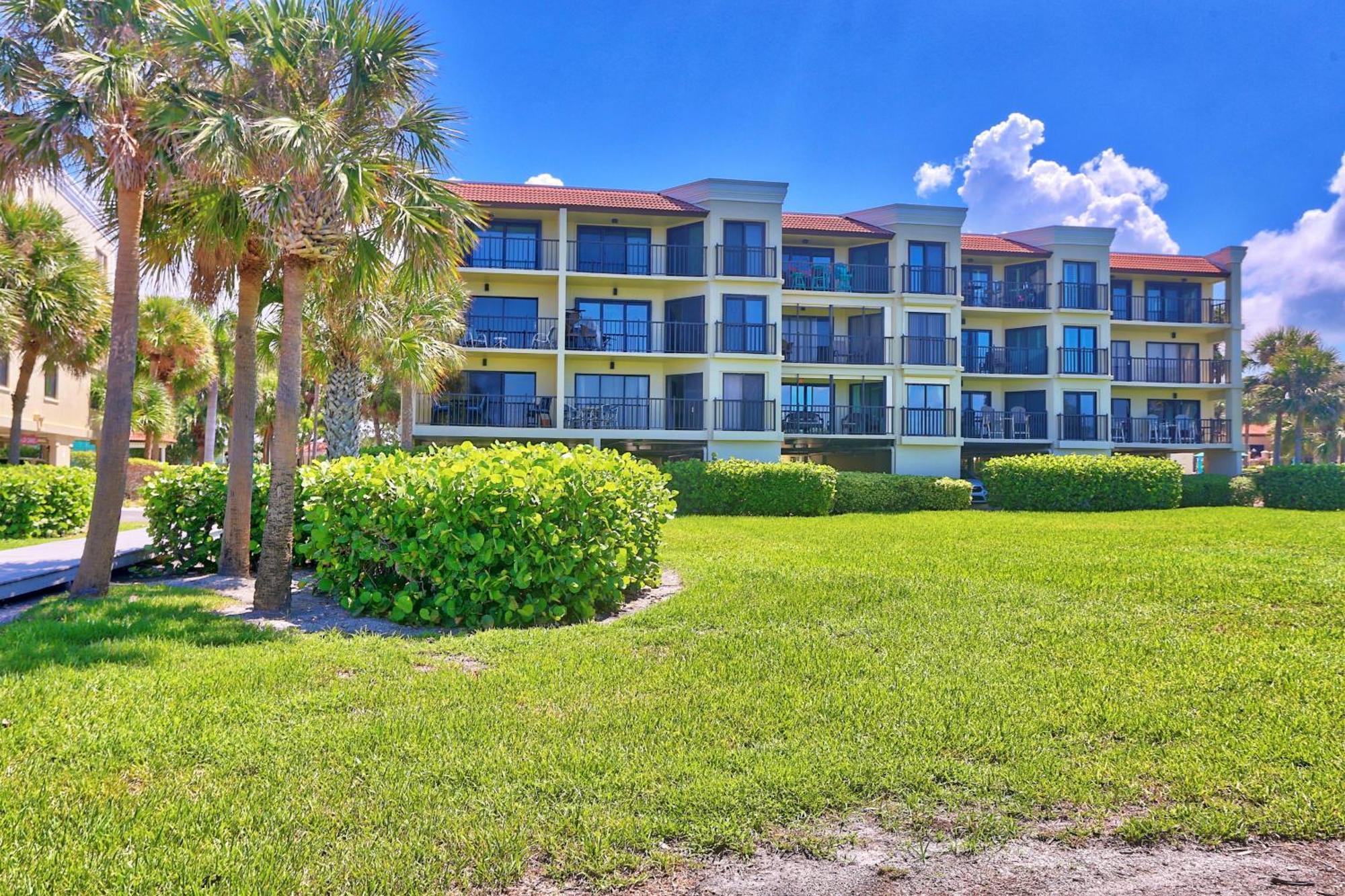 Land'S End 7-306 Beach Front - Premier Villa St. Pete Beach Exterior photo